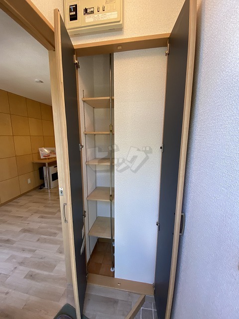玄関収納