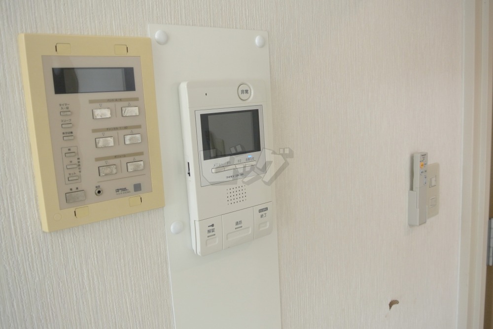 インターホン