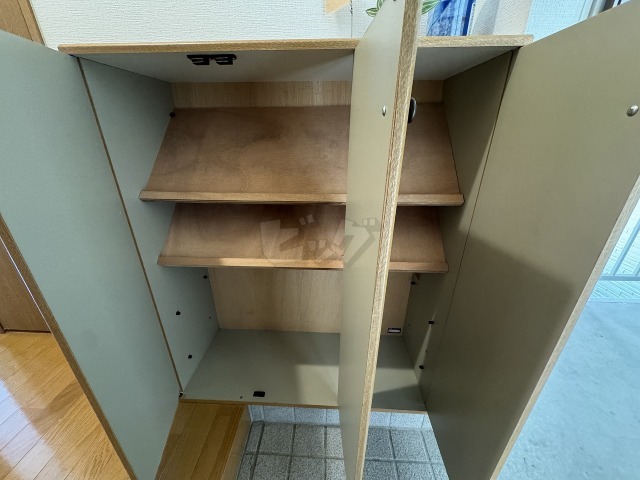 玄関収納