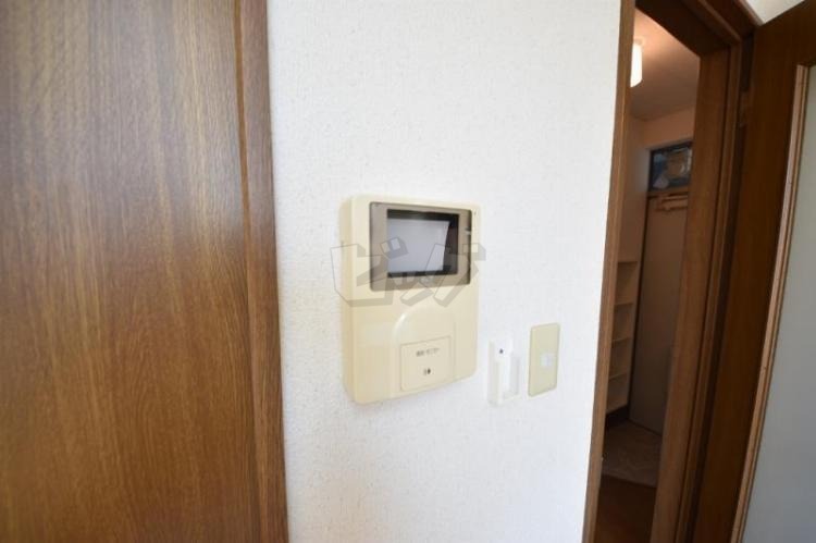 インターホン
