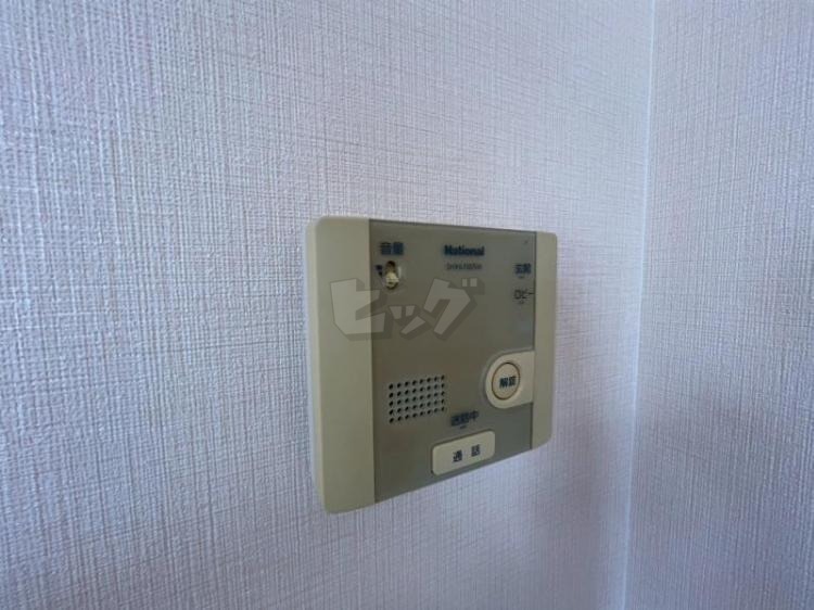 インターホン