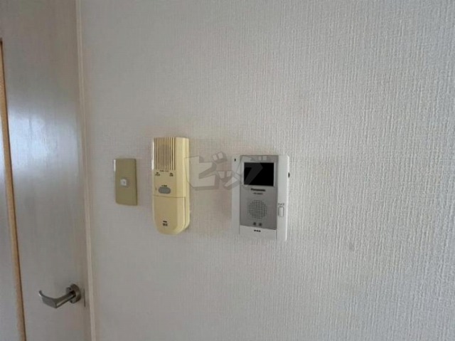 インターホン