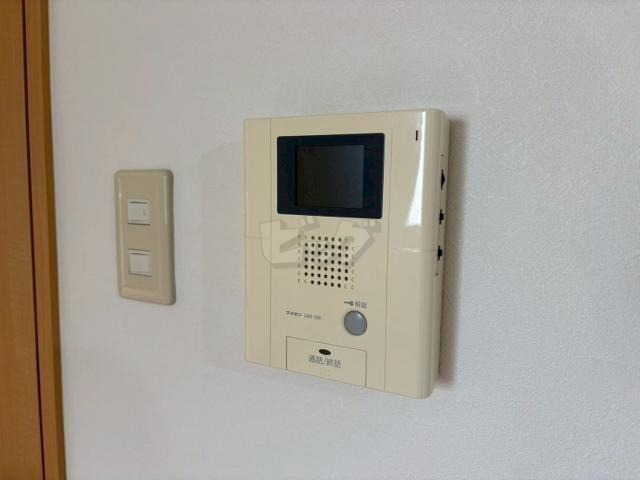 インターホン