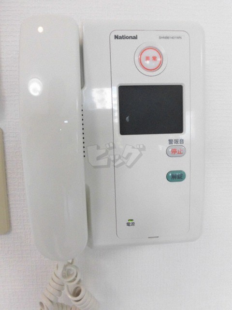 インターホン