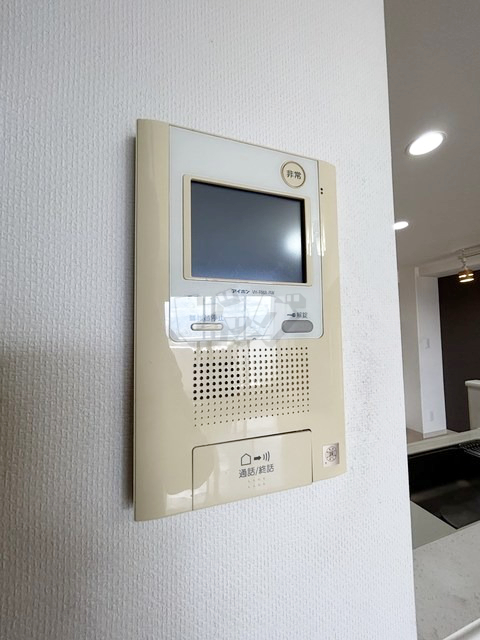 インターホン