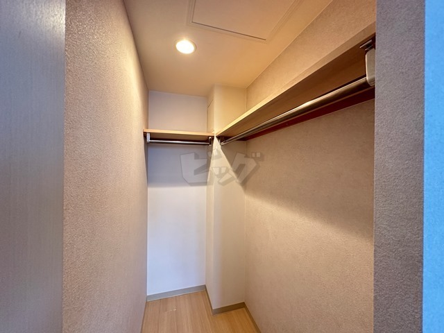 ウォークインクローゼット