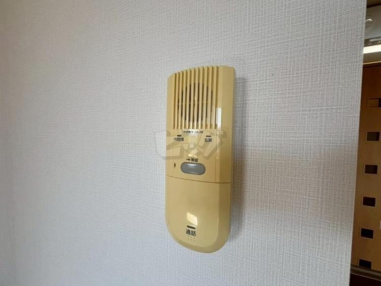 インターホン