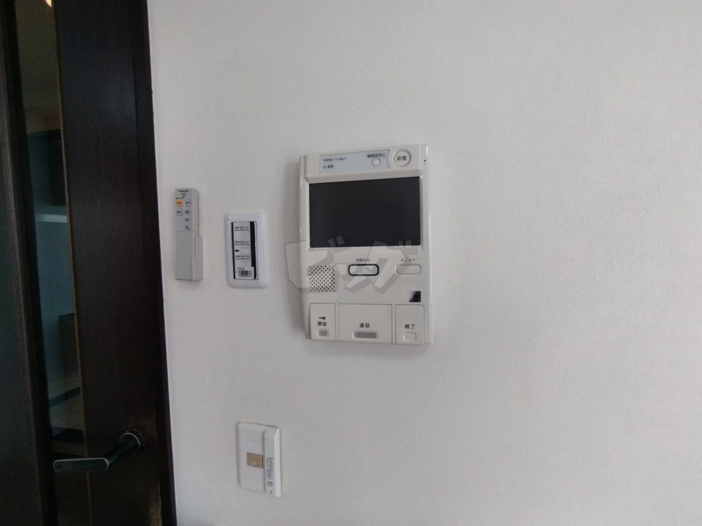 インターホン