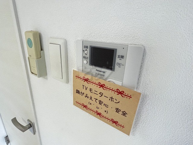 インターホン