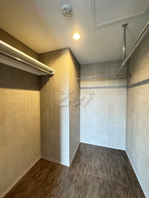 ウォークインクローゼット