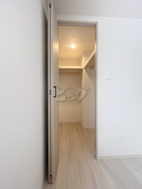 ウォークインクローゼット