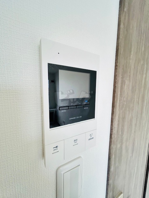 インターホン