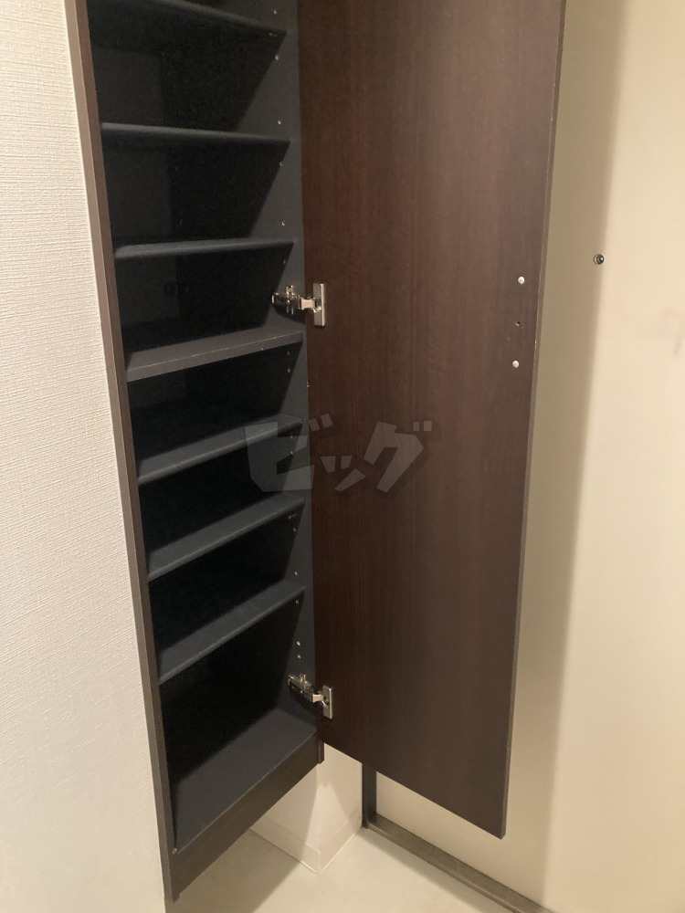 玄関収納