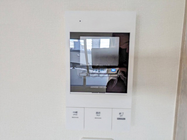 インターホン