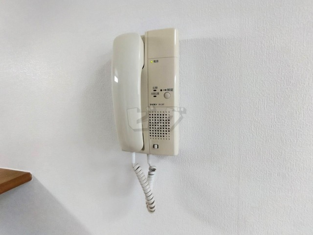 インターホン