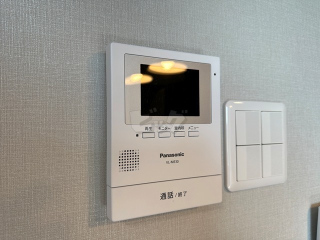 インターホン