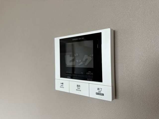 インターホン