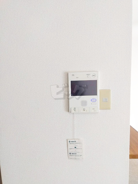 インターホン