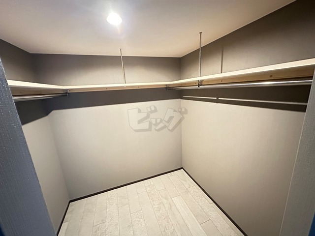 ウォークインクローゼット