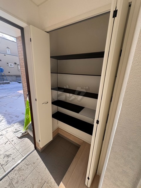 玄関収納