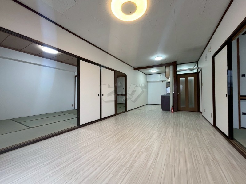 リビング・ダイニング