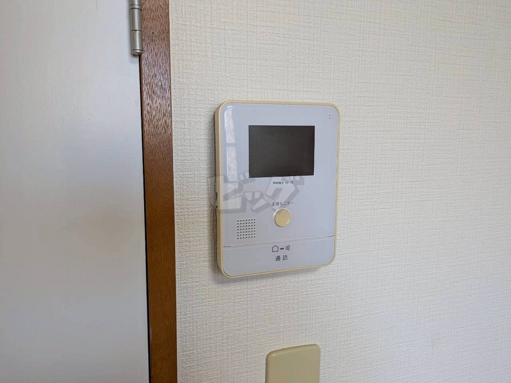 インターホン
