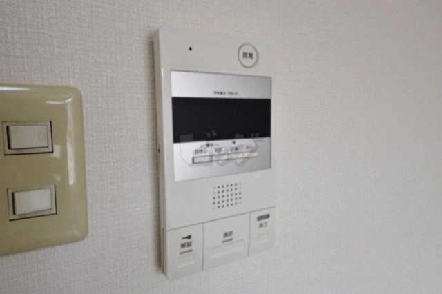 インターホン
