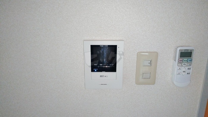 インターホン