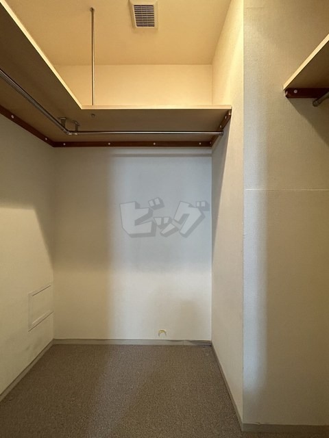 ウォークインクローゼット