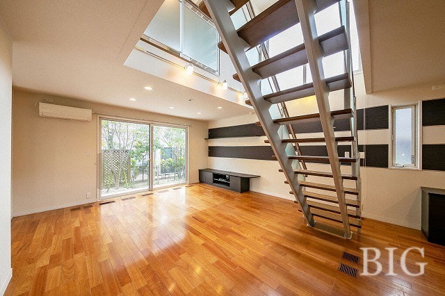 リビング・ダイニング